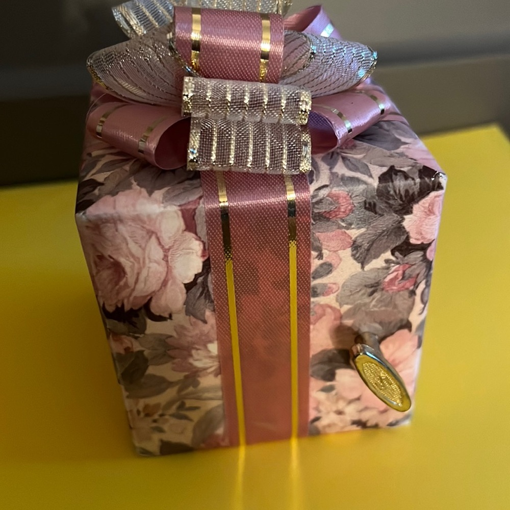 3 inch music box